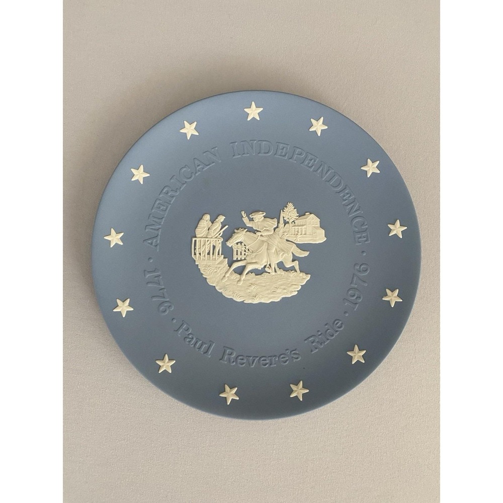 Wedgwood American Independence 1776 - Paul Revere's Ride Collectible Plate